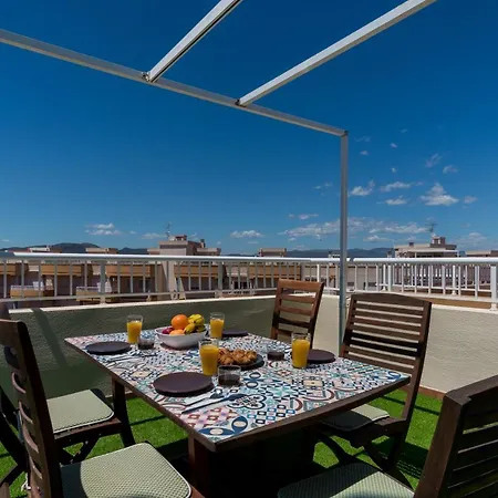 Duplex Penthouse With Terrace. Beach-pool *